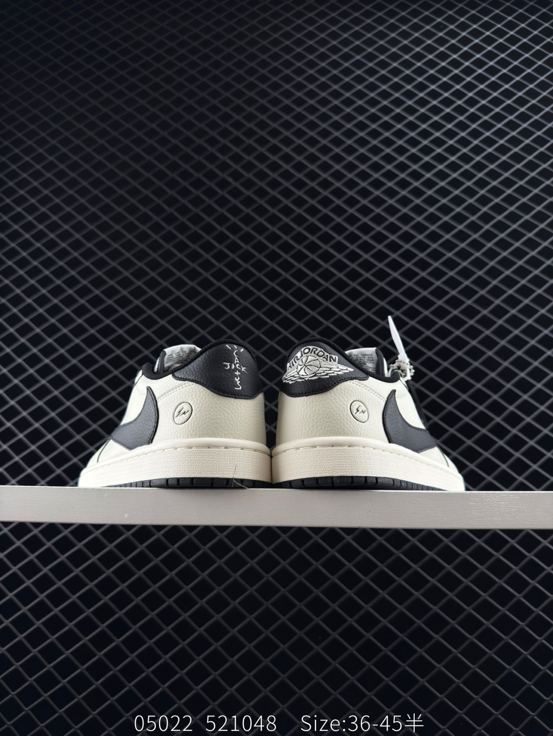 Travis Scott x Air Jordan 1 ” Reverse Mocha “